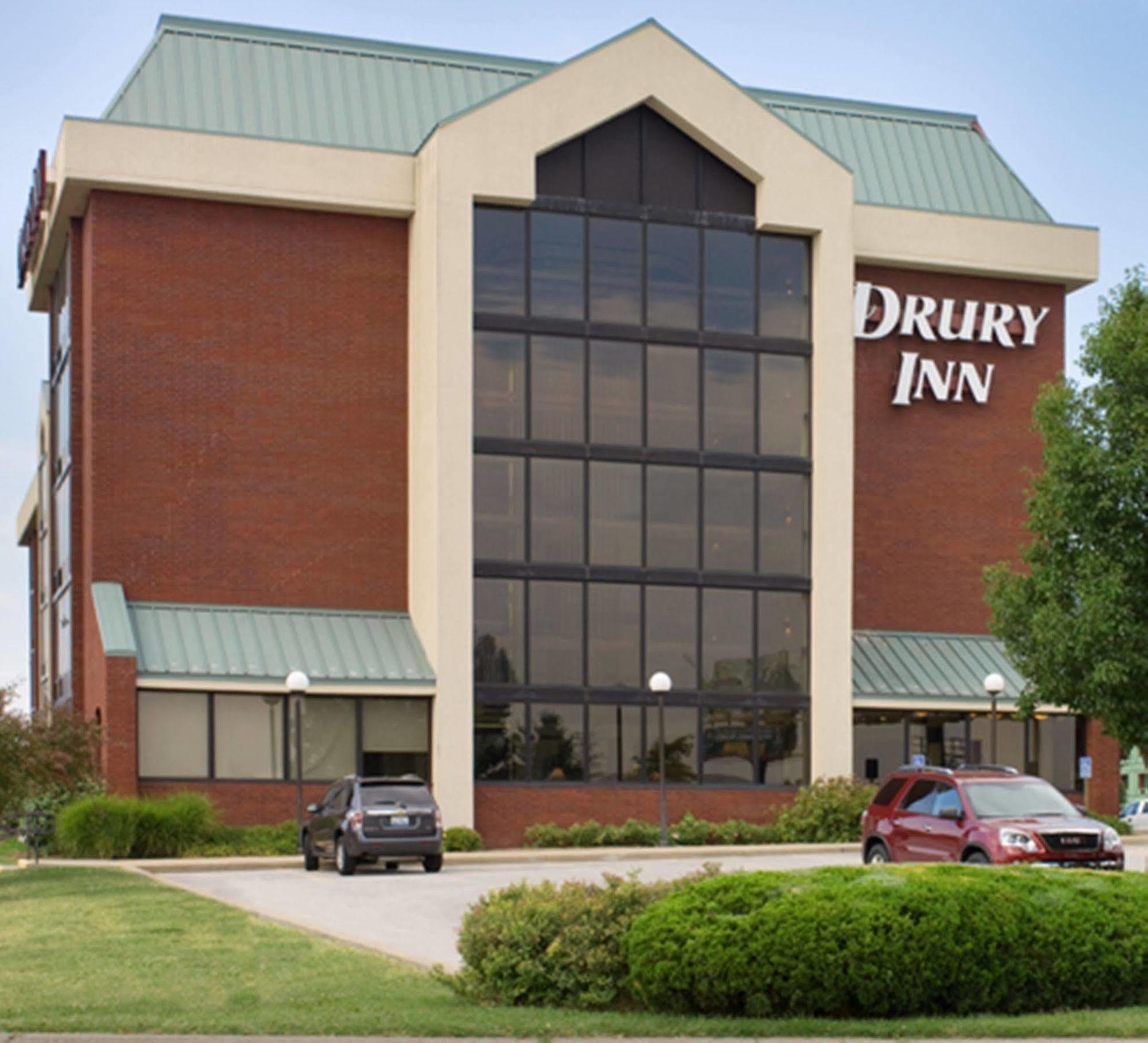 Drury Inn & Suites Марион Екстериор снимка